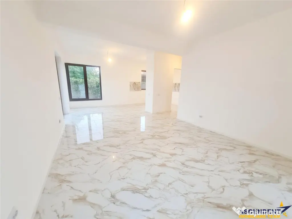 Vila superba cu 5 camere, intabulata 2025, P E, toate utilit 