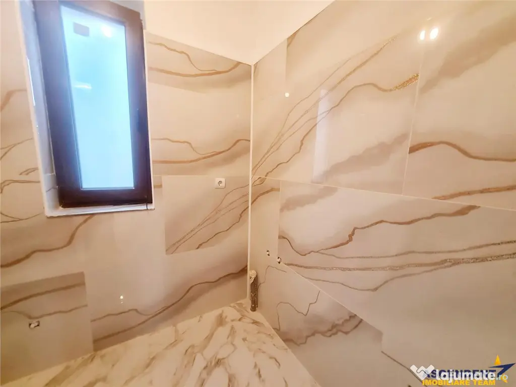 Vila superba cu 5 camere, intabulata 2025, P E, toate utilit 