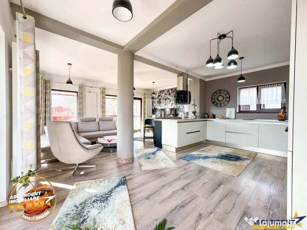 FILM 3D! Resedinta de exceptie:eleganta spatiu,confort,Everg 