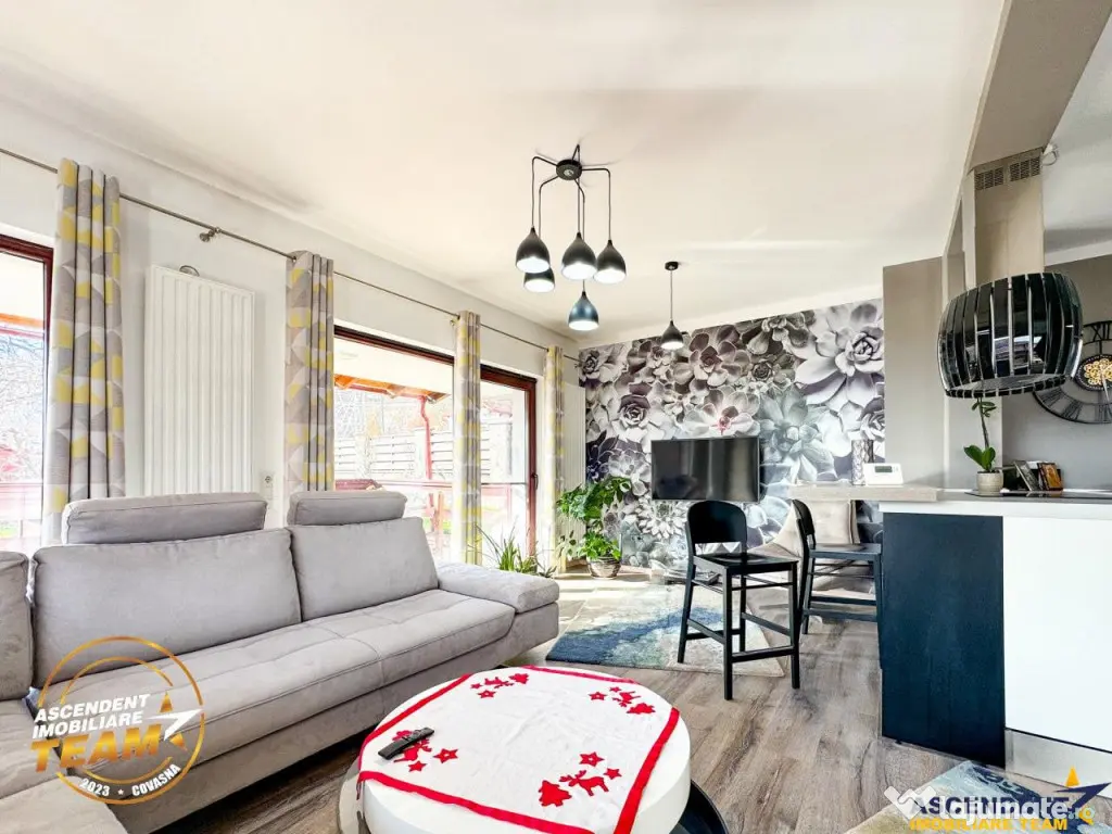 FILM 3D! Resedinta de exceptie:eleganta spatiu,confort,Everg 