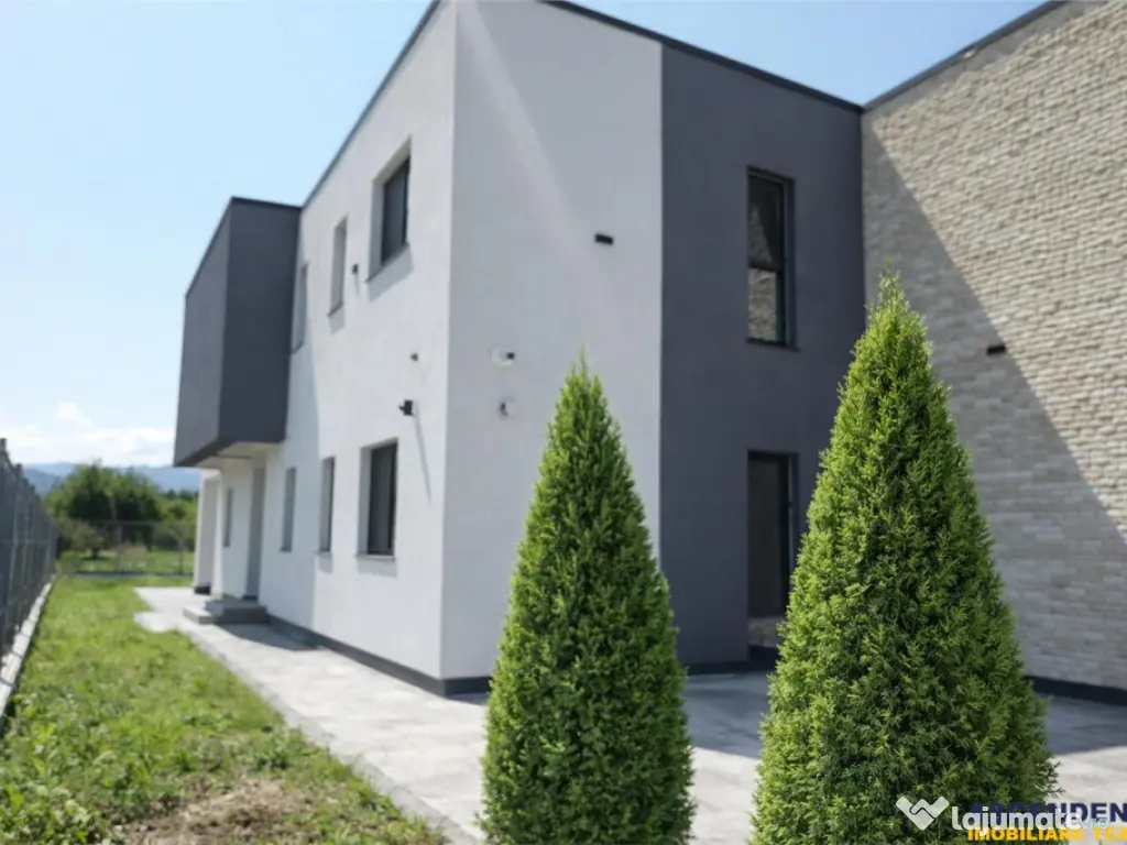 Vila impozanta, aspect deosebit, configuratie tip duplex, vi 