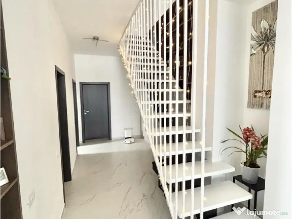 Vila impozanta, aspect deosebit, configuratie tip duplex, vi 