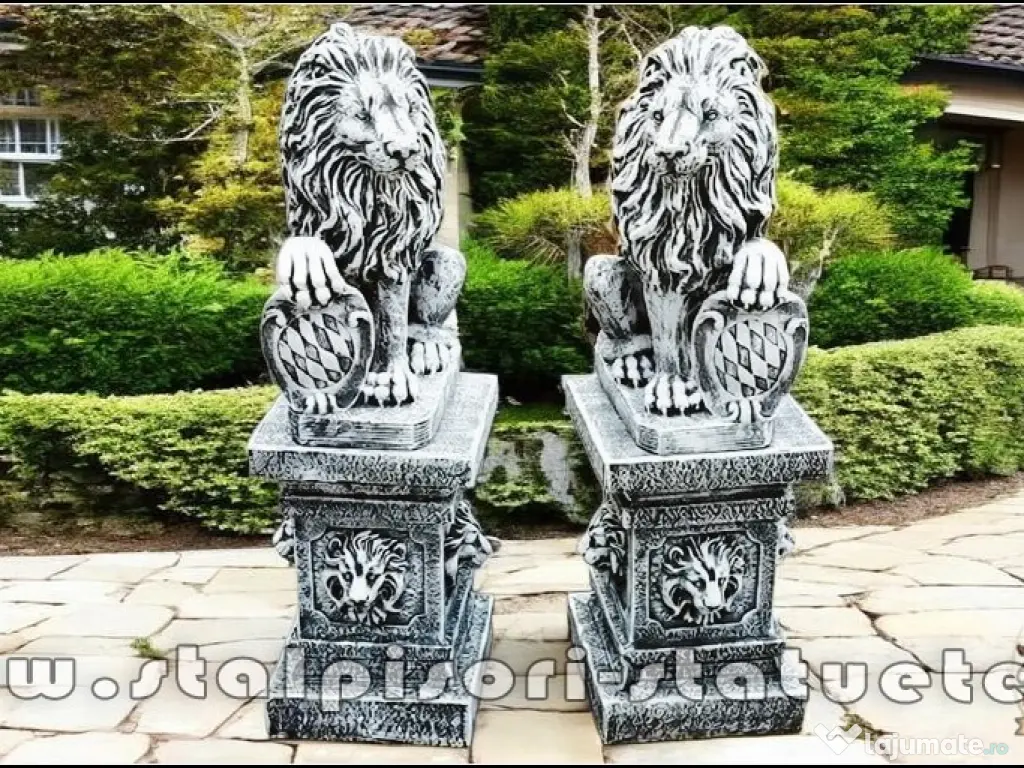 Set 2 statuete leu cu socluri, gri antichizat, S2-S87. 