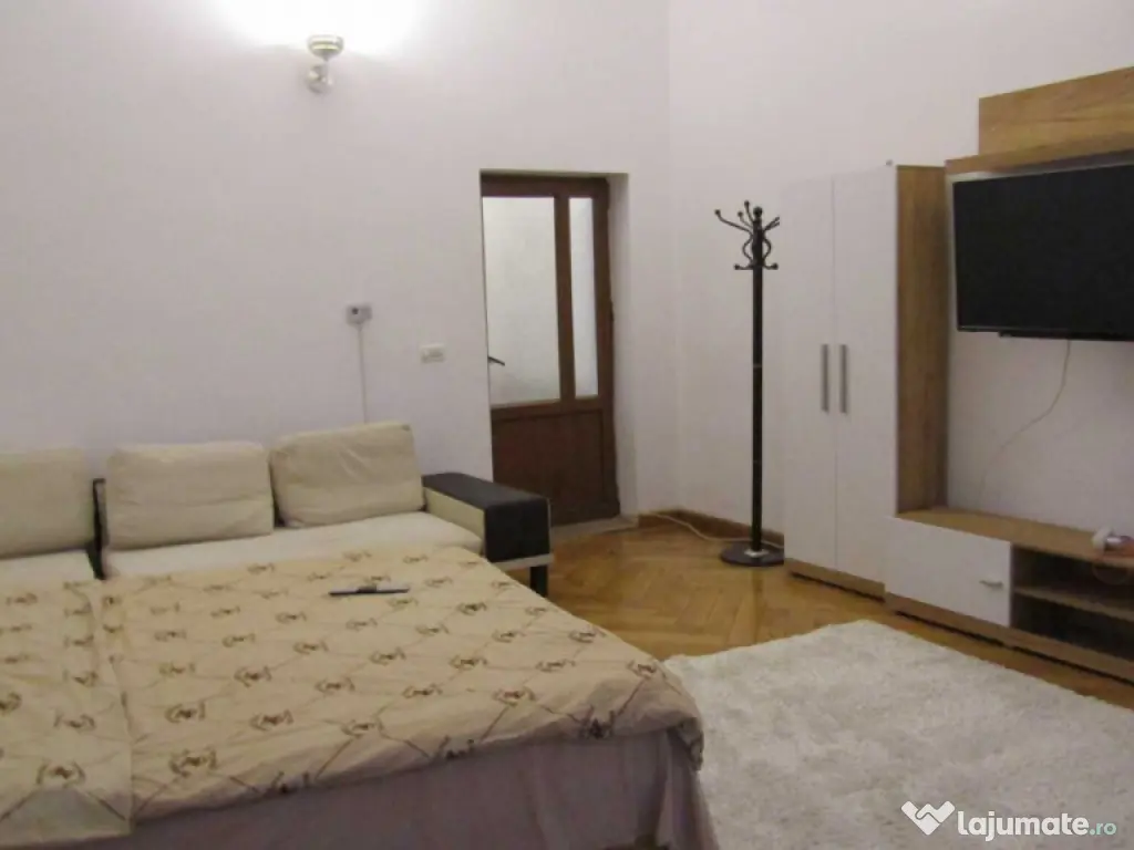 Apartament cu 2 camere, suprafata generoasa de 62 mp, mobila 