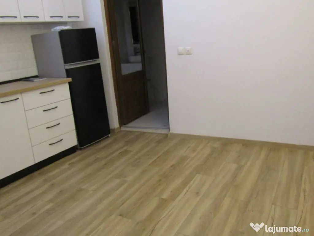 Apartament cu 2 camere, suprafata generoasa de 62 mp, mobila 