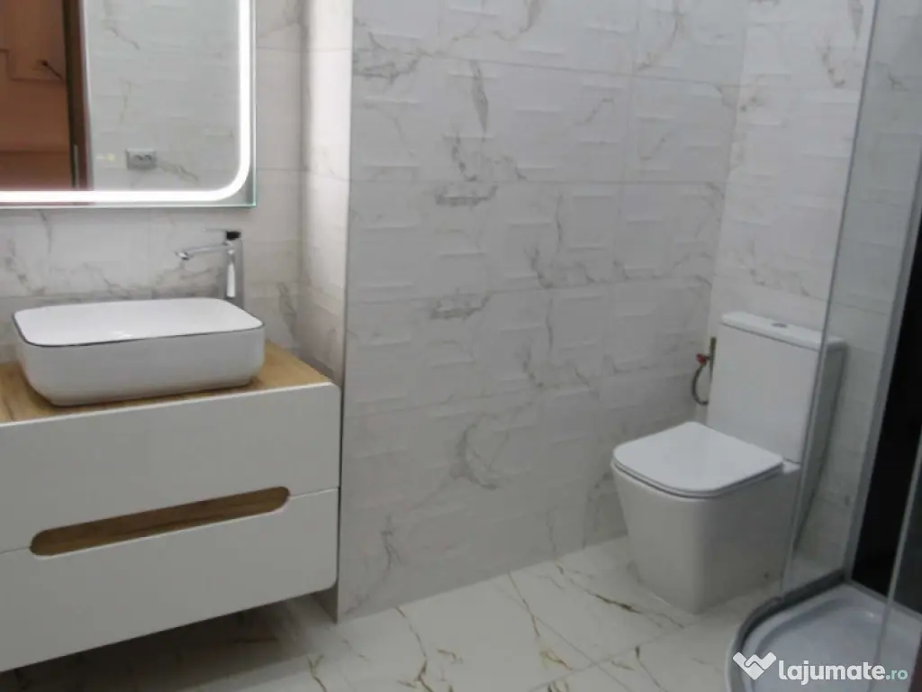 Apartament cu 2 camere, suprafata generoasa de 62 mp, mobila 