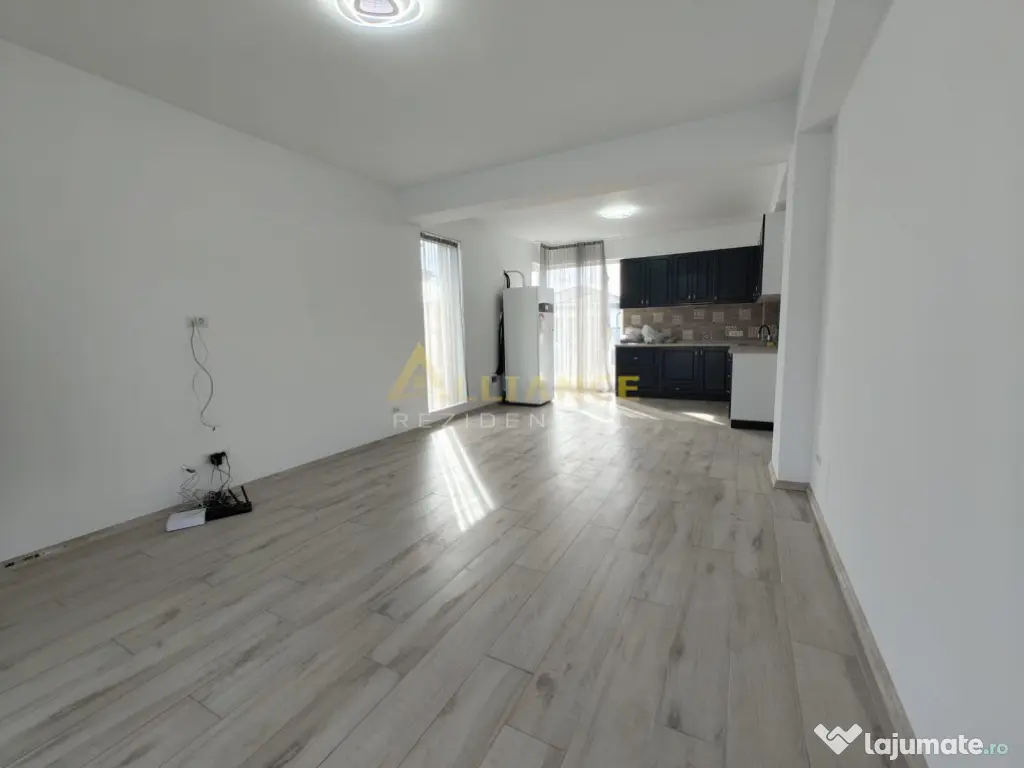 Casa individuala - 3 camere--PANOURI SOLARE 