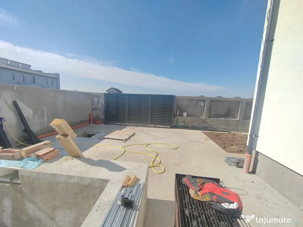 Pantelimon vila individuala ,piscina super constructie 