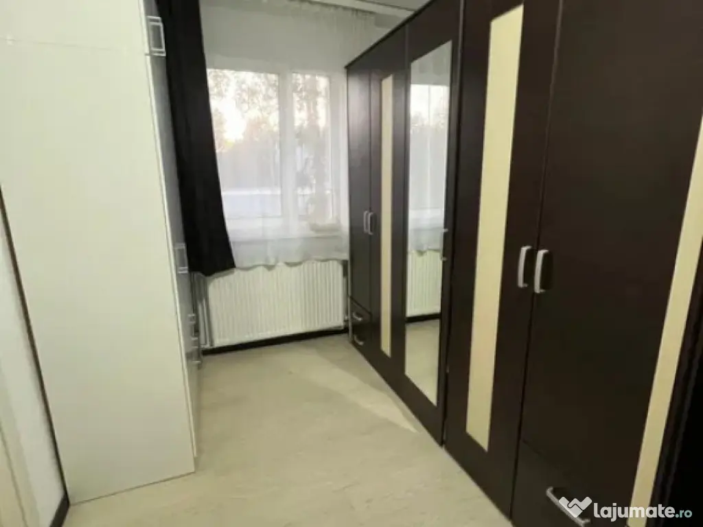 Apartament 2 camere de vanzare, situat in zona Groapa - Inel 