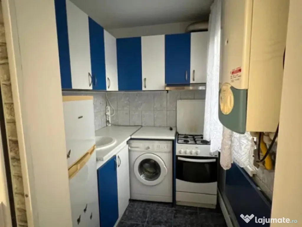 Apartament 2 camere de vanzare, situat in zona Groapa - Inel 