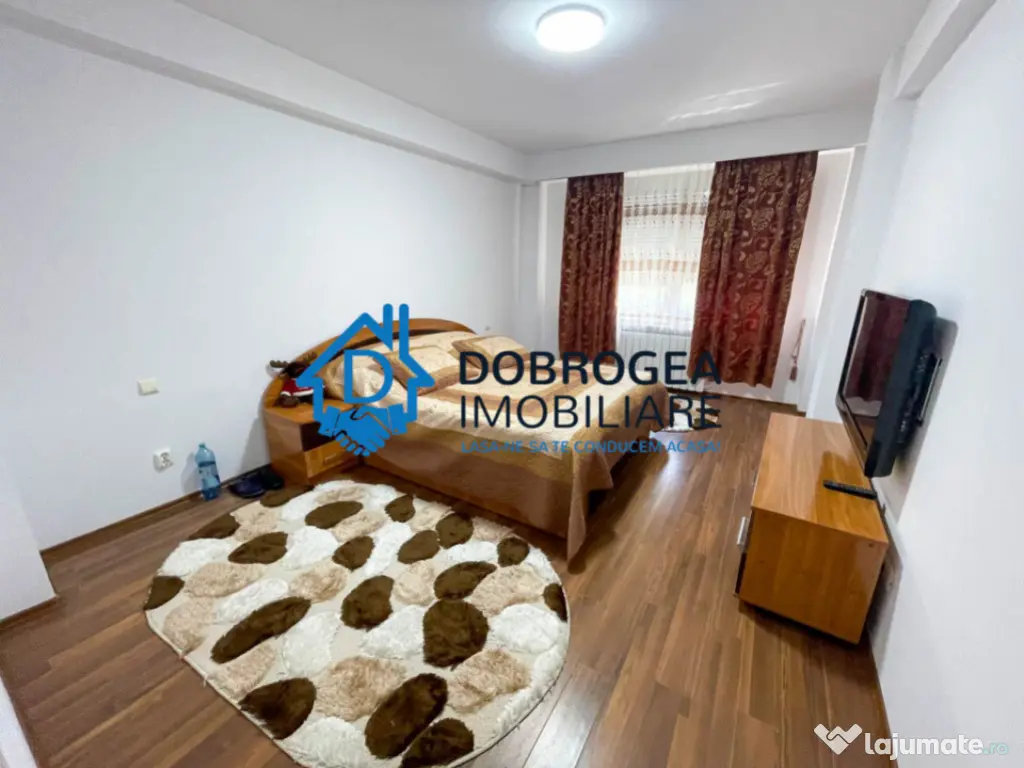 ZONA 9 MAI- CASA VILA D+P+E1+E2+M 