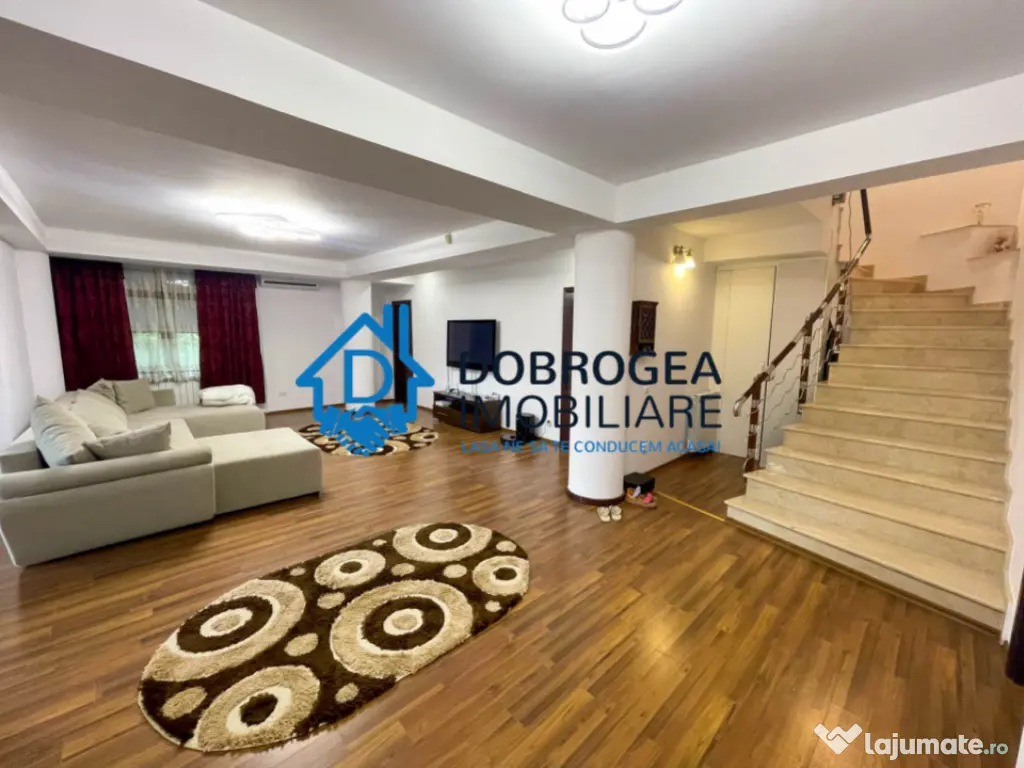 ZONA 9 MAI- CASA VILA D+P+E1+E2+M 