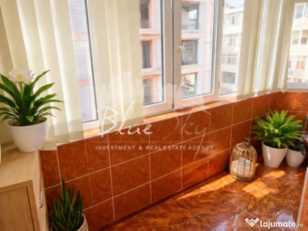 Apartament 3 camere situat în zona Peninsula – Cazino, mo 