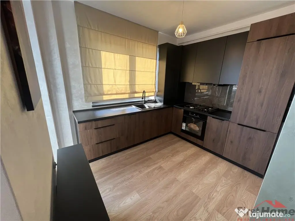 Ap de lux 2 cam, etaj 2(lift), bloc 2024, parcare, Complex V 