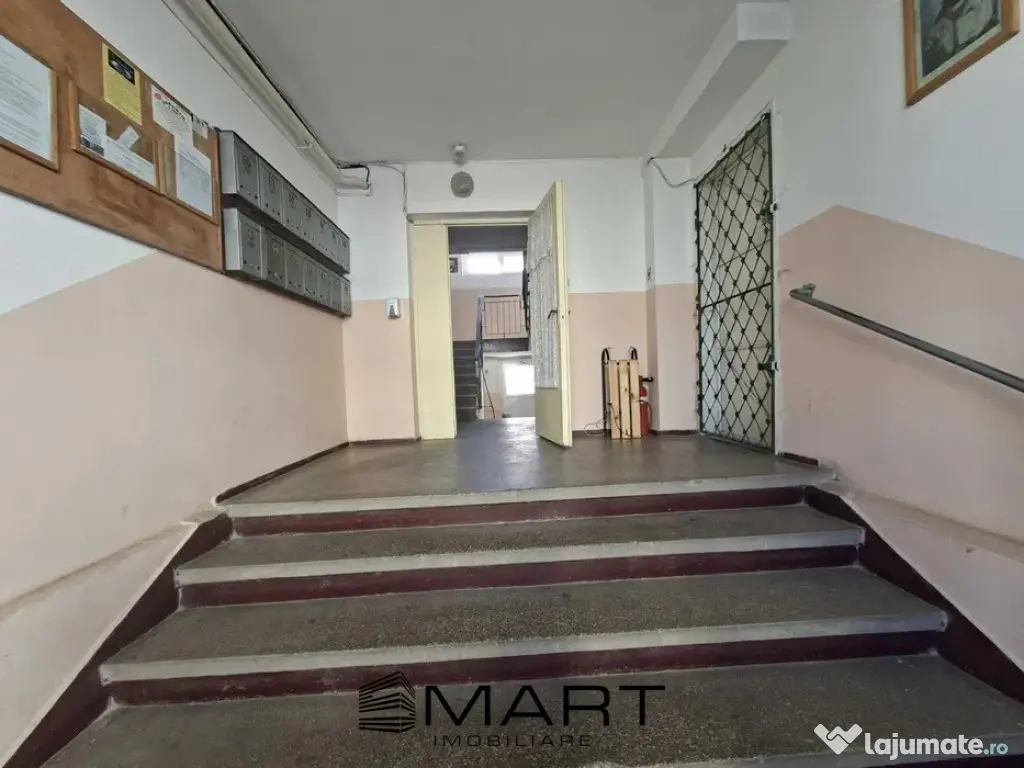 Apartament 2 camere decomandate etaj 1 Strand I 