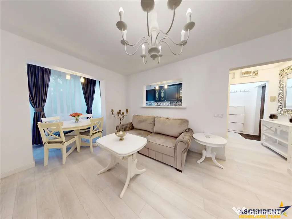 LIVE!Eleganta si simplitate - Centrul Civic, renovat complet 