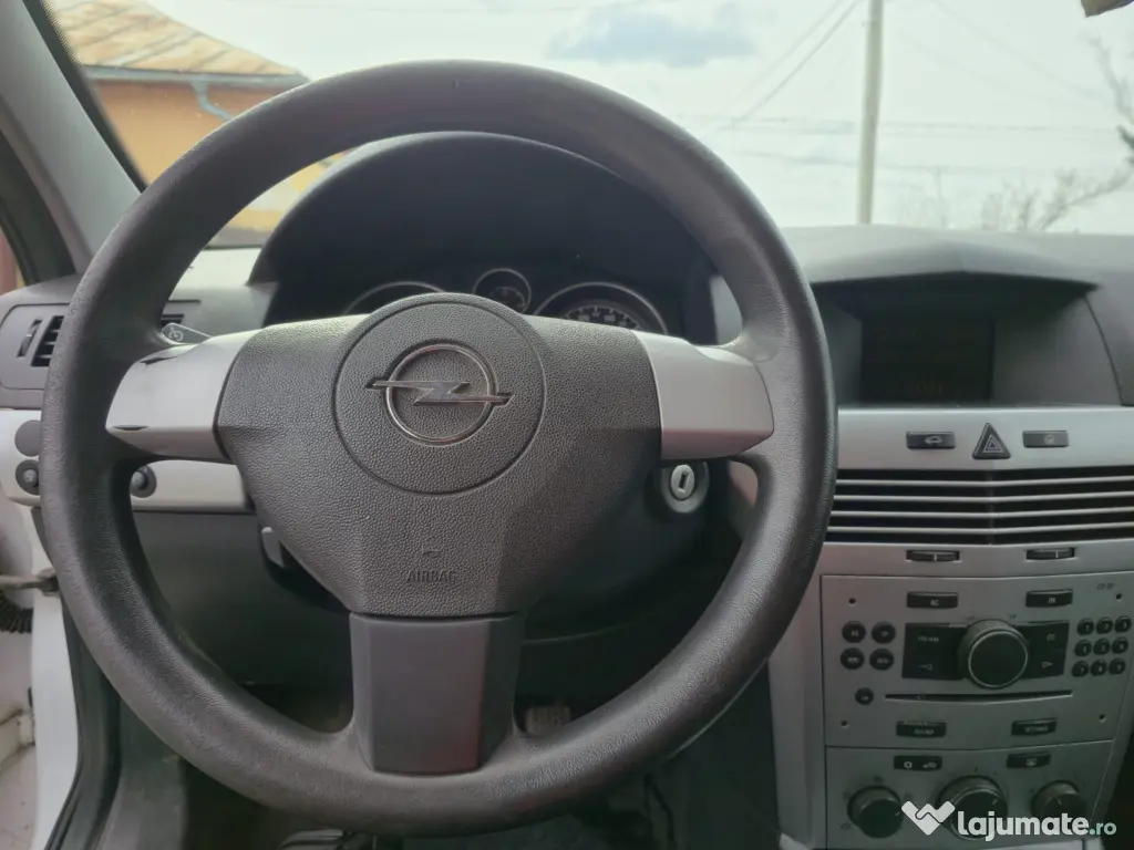 Opel Astra H 1.6 16V 116CP Masina de familie, motor fiabil, intretinuta