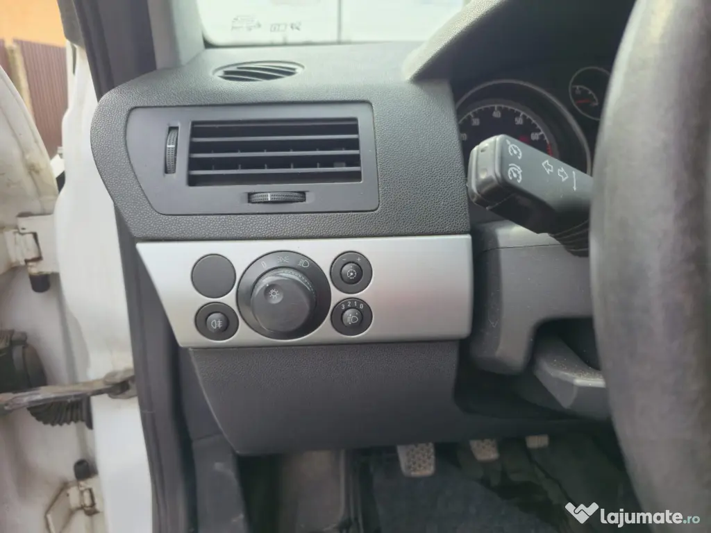 Opel Astra H 1.6 16V 116CP Masina de familie, motor fiabil, intretinuta