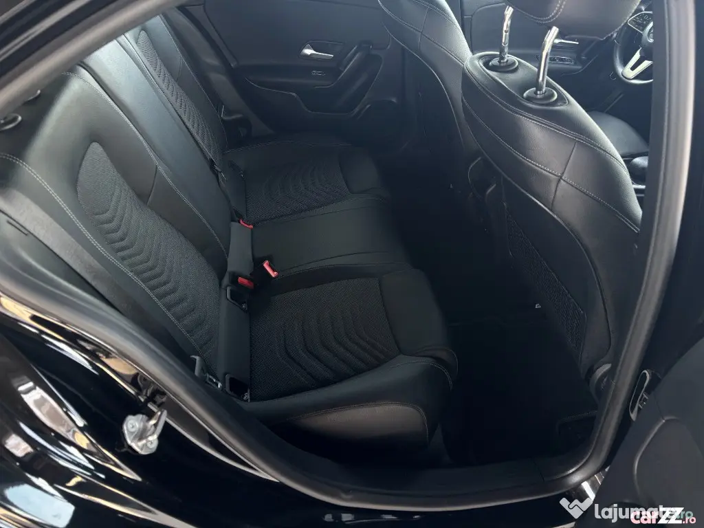 Mercedes-Benz A 180 d 7G-DCT Style 