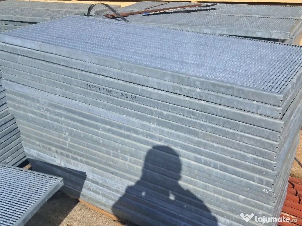 grătare galvanizate import Germania diferite dimensiuni asigurăm transport oriunde în tara 