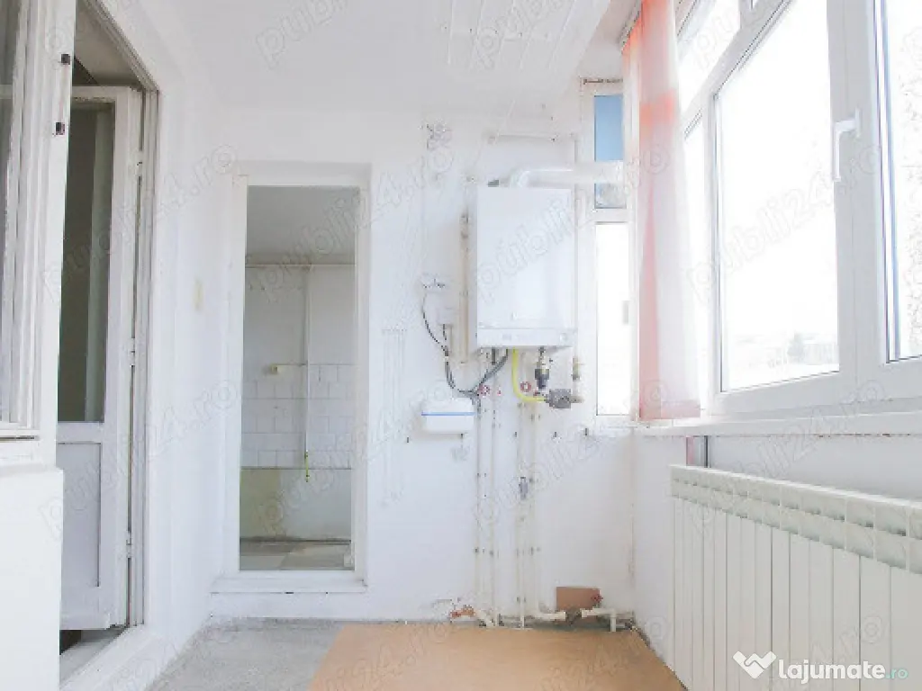 Apartament de 3 camere zona Griviței, 