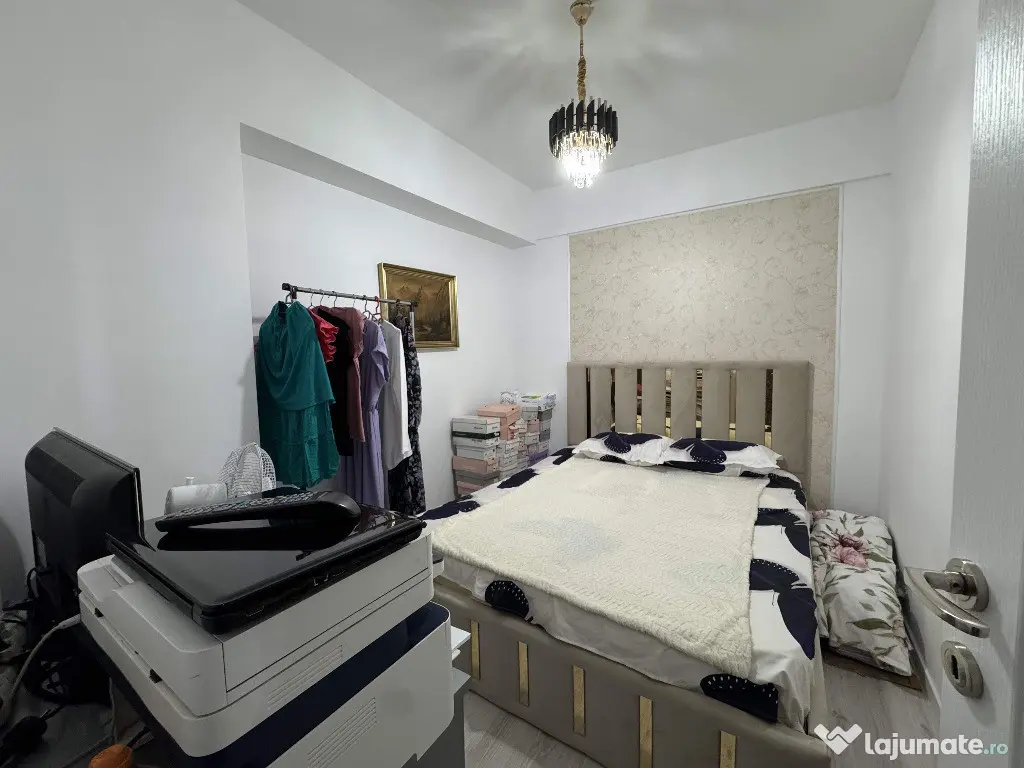 2 cam, etaj 2, 46 mp, decomandat, bloc nou, str. Recea, cu loc de parc 