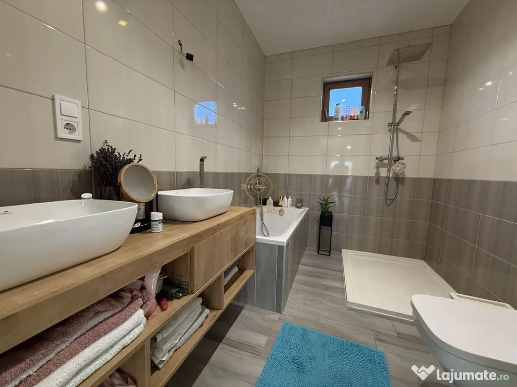 De vanzare Casa Moderna cu 3 dormitoare (Mobilata/Utilata... 