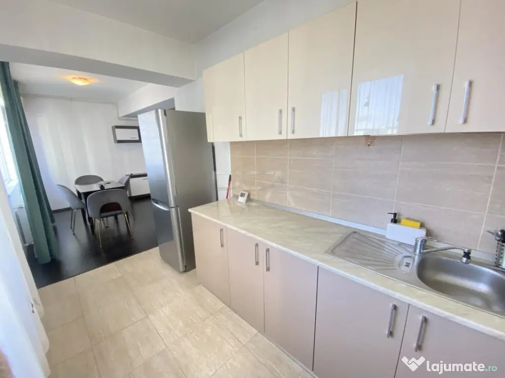 3 camere- Semidecomandat-Parcul Sebastian 