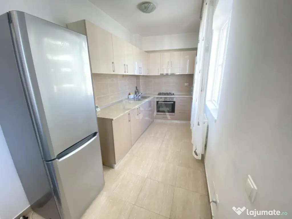 3 camere- Semidecomandat-Parcul Sebastian 