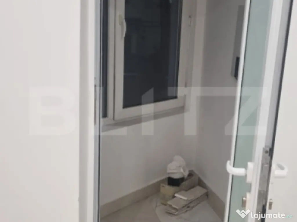 Spatiu comercial, 72 mp, parter, vitrina, zona Policlinica 