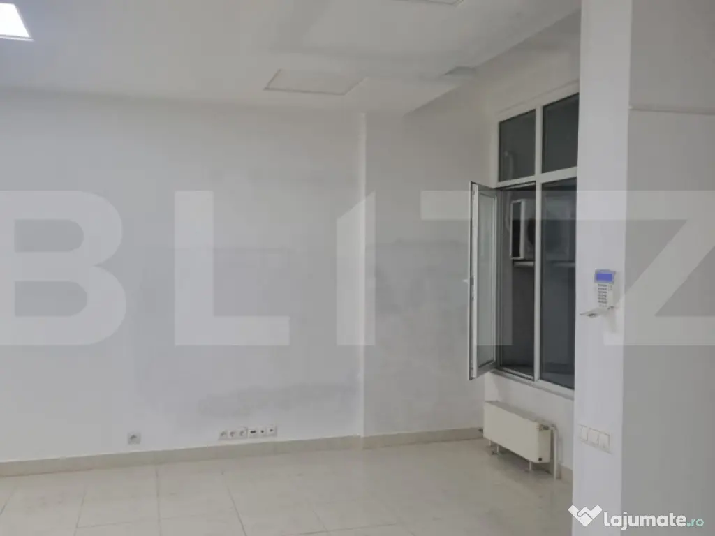 Spatiu comercial, 72 mp, parter, vitrina, zona Policlinica 