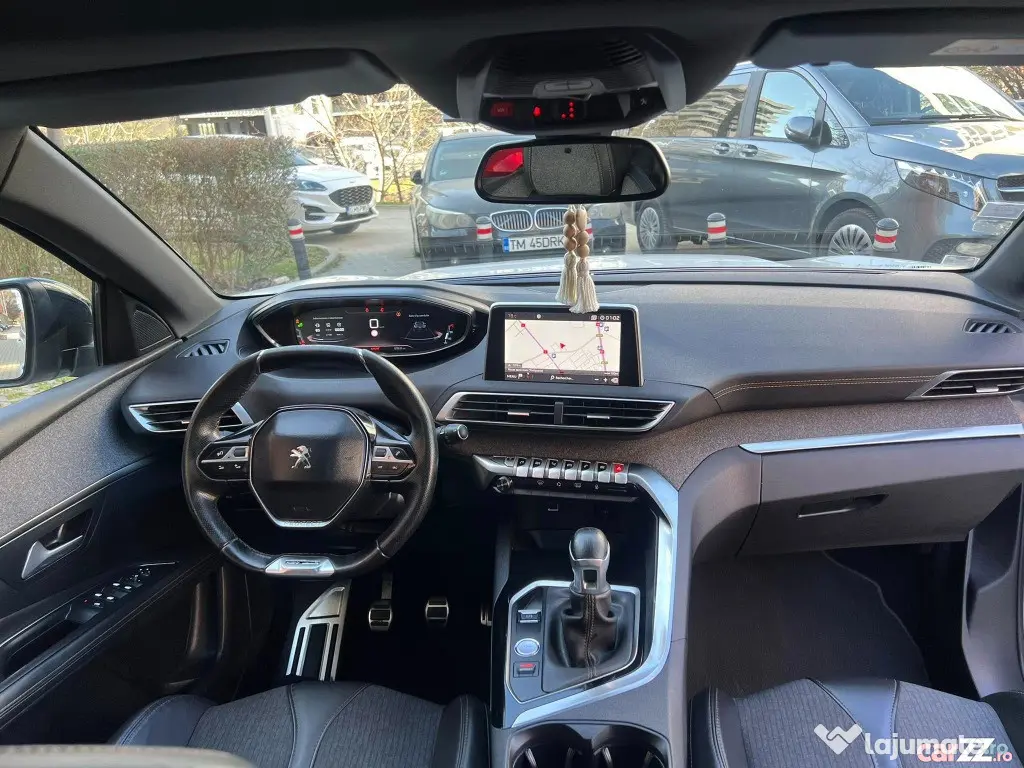 PEUGEOT 3008 GT-line an 2017 motor 1.2 benzina euro 6. 130 cp 127.000km 