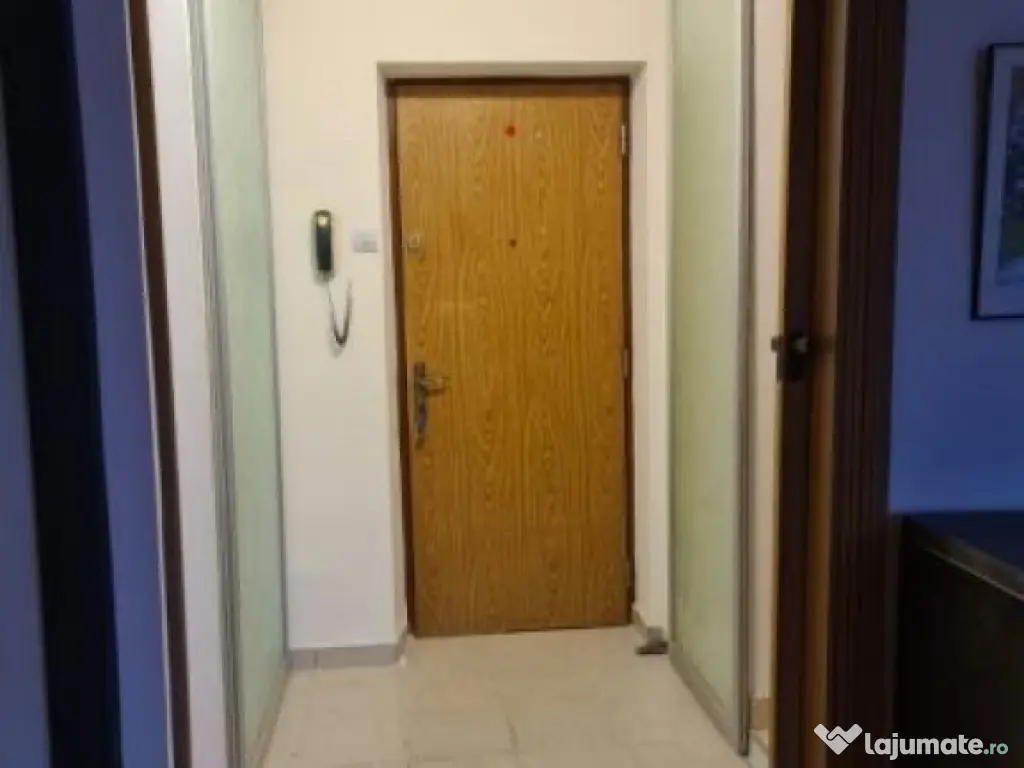 Vitan mall etaj 4 open vlad judetul 