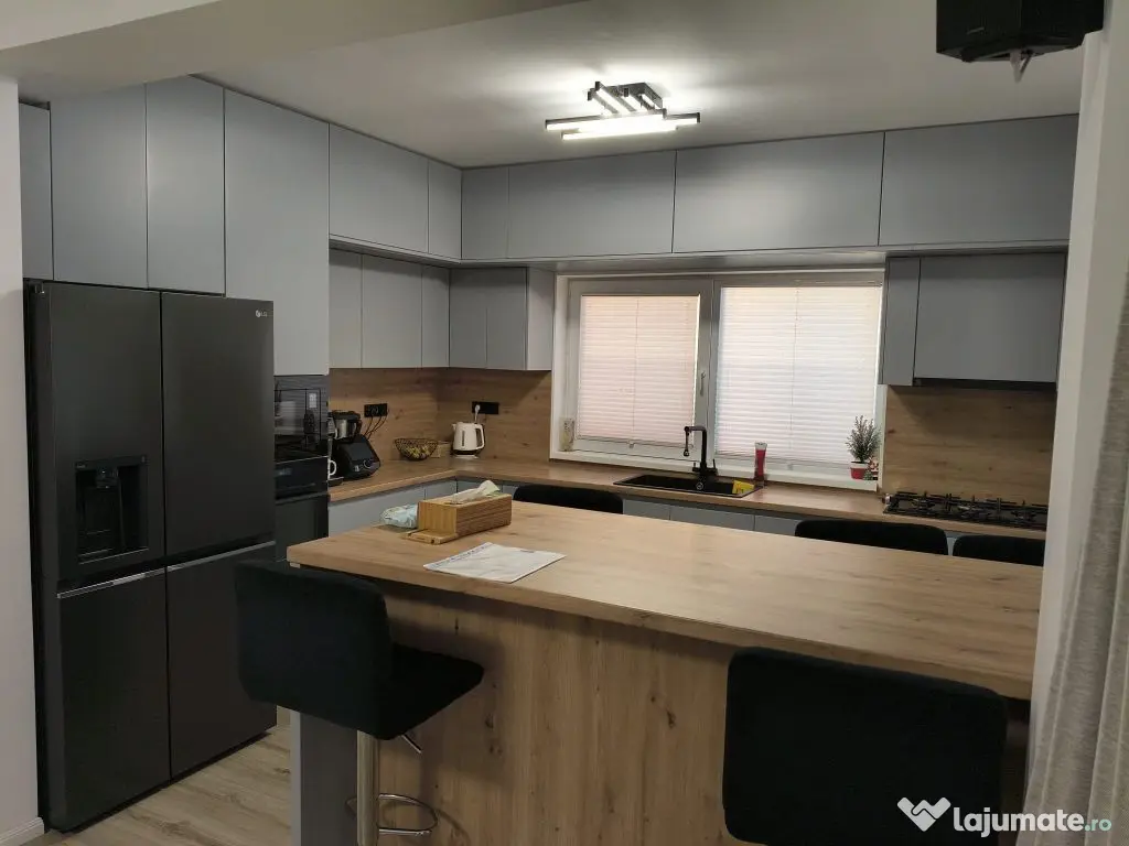 Vila hi-tech-smart,mob-util total,5cam,3bai,2parcari,tere... 