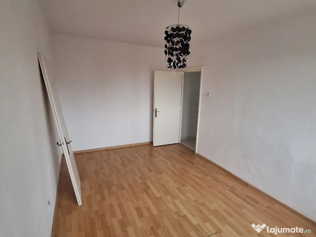 Apartament de vanzare in Constanta, Gara - 2 camere 