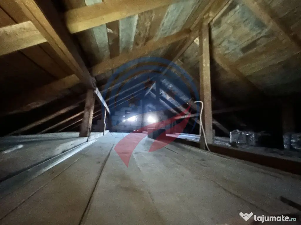 Casă P+1 Albești Dolj, aproape de Craiova, teren 1175 mp 