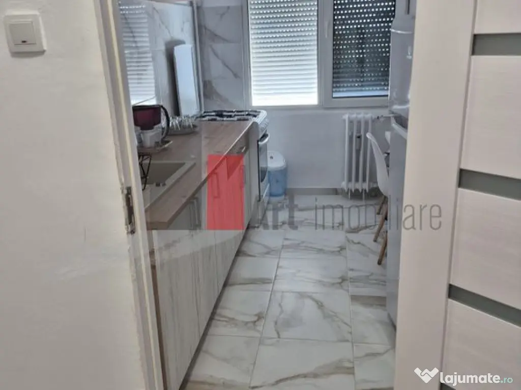 Apartament cu 2 camere de vanzare-1 Decembrie 1918-Titan-... 