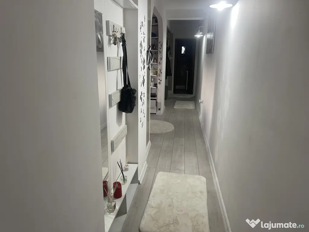 Schimb apartament 2 camere cu casa cartierul rezidential gradina cu magnolii 