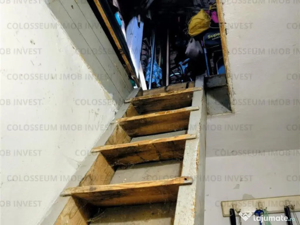 Apartament 3 camere, in casa - Centrul Istoric 