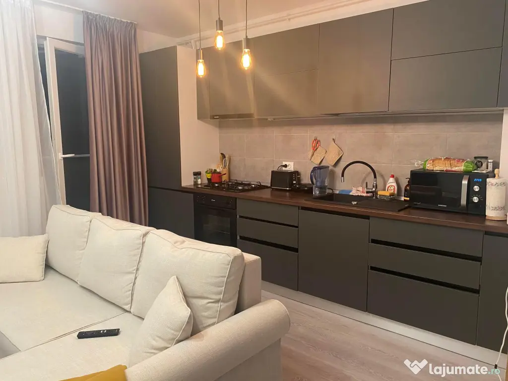 Studio de inchiriat, metrou Berceni 