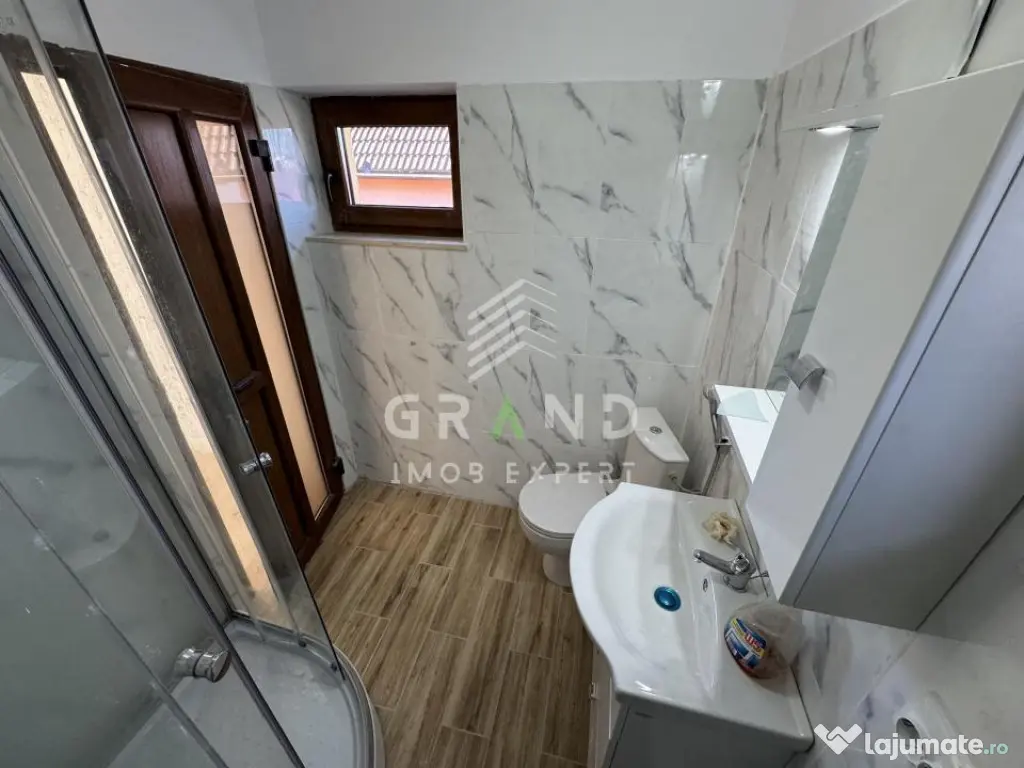 Casă individuală–160 mp | 5 camere | 4 bai | 4 parcări 