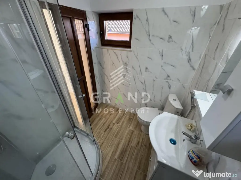 Casă individuală–160 mp | 5 camere | 4 bai | 4 parcări 