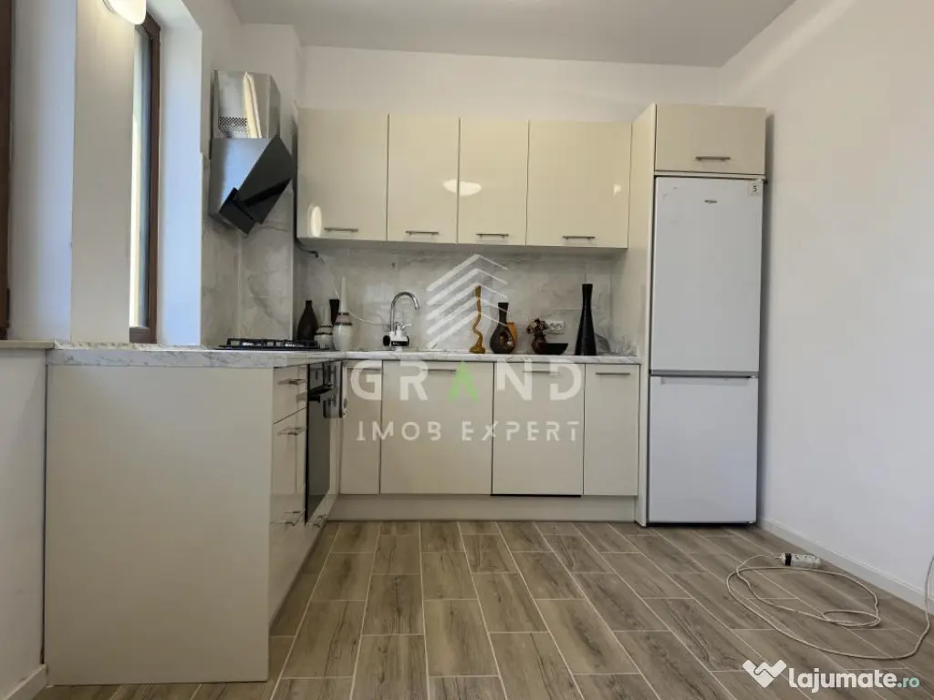 Casă individuală–160 mp | 5 camere | 4 bai | 4 parcări 