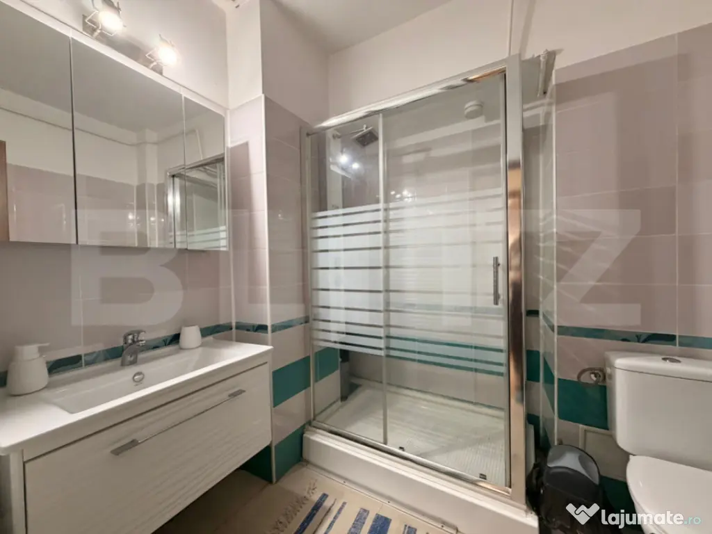 Studio de 46,54mp, decomandat, zona centrala 