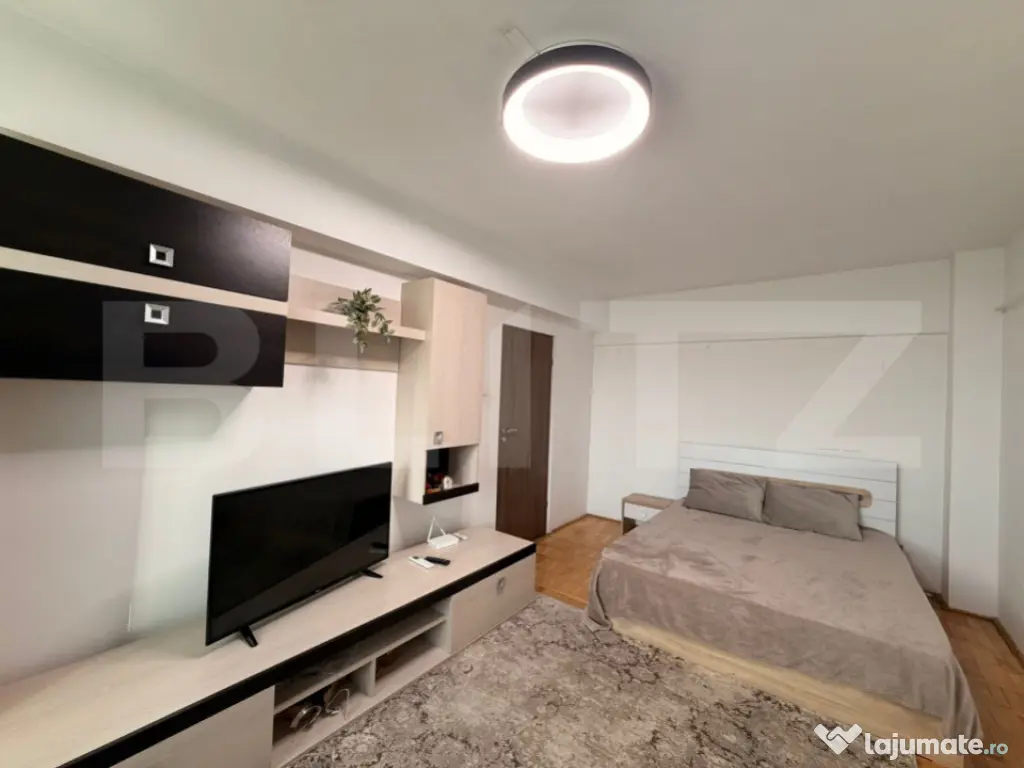 Studio de 46,54mp, decomandat, zona centrala 