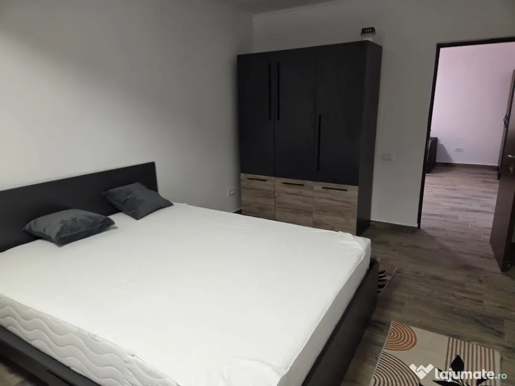 Apartament în zona Vivo de închiriat 