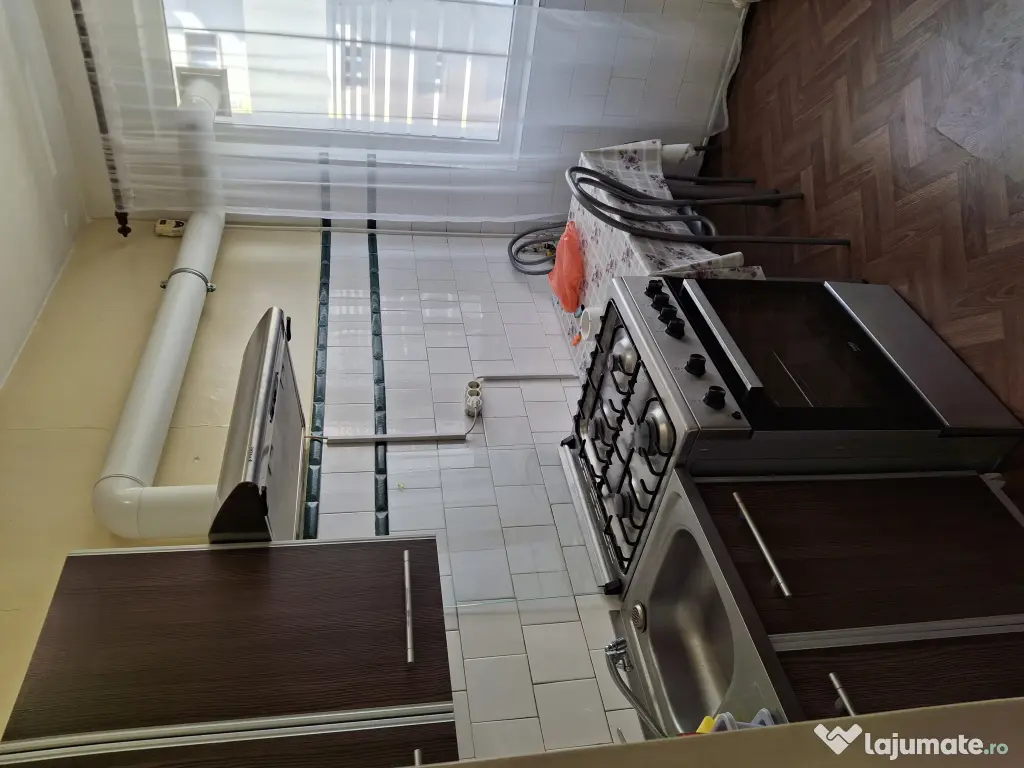 Apartament 2 camere de inchiriat 