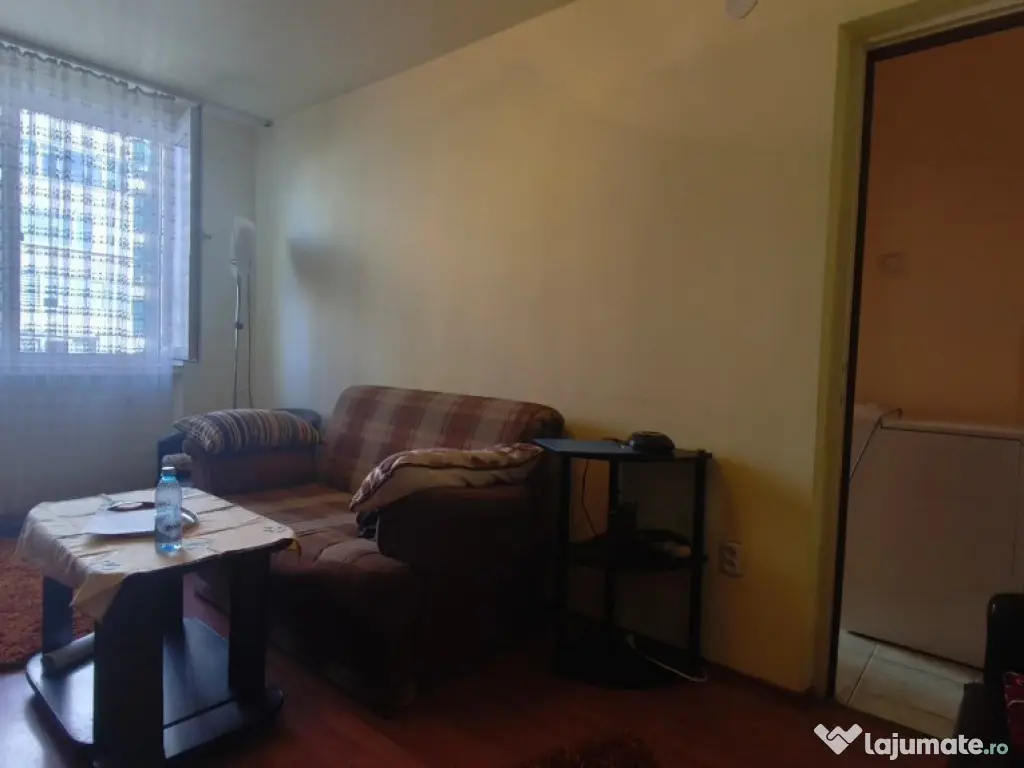 Apartament 2 camere in Deva, zona Dacia, Et. 2 