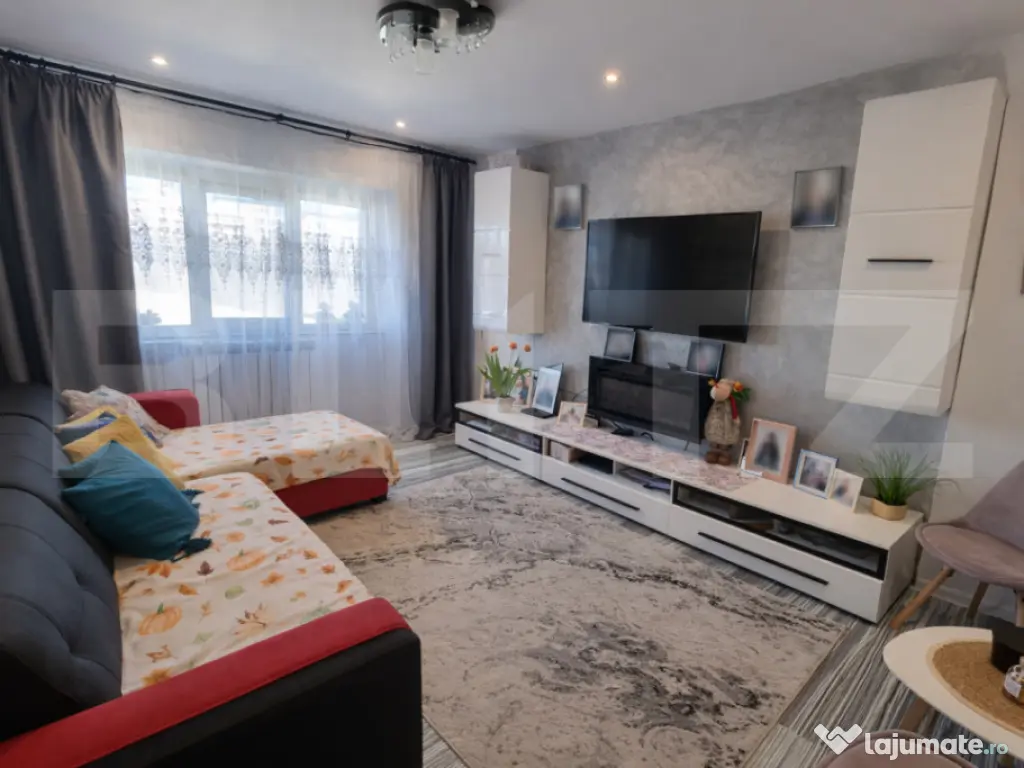 Apartament 3 camere, 66mp, decomandat, 2 bai, zona Pacurari 