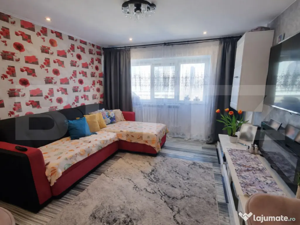 Apartament 3 camere, 66mp, decomandat, 2 bai, zona Pacurari 